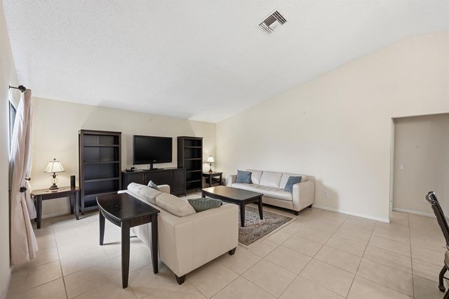 3135 NW 13th Street, Delray Beach, FL 33445