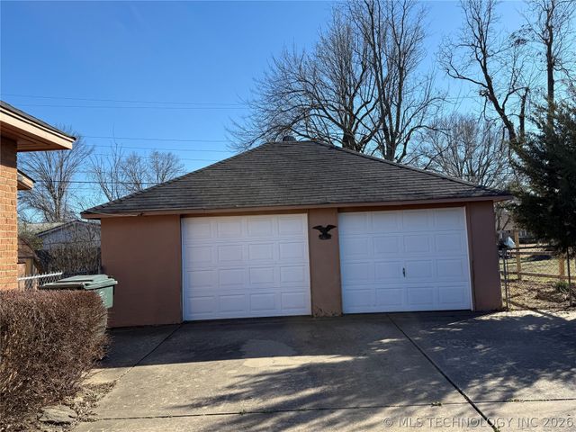 3523 Chandler, Muskogee, OK 74403