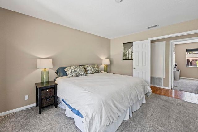 2099 Golden Circle, Escondido, CA 92026