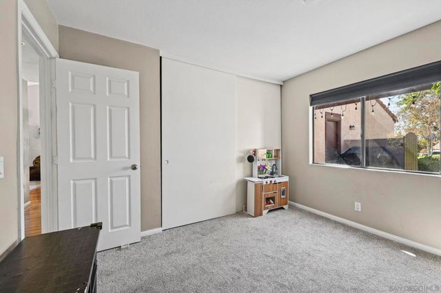 2099 Golden Circle, Escondido, CA 92026