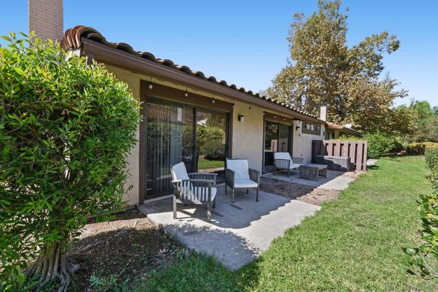2099 Golden Circle, Escondido, CA 92026