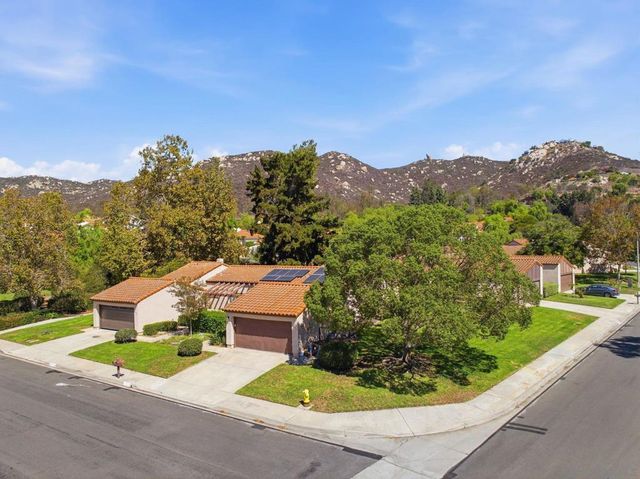 2099 Golden Circle, Escondido, CA 92026