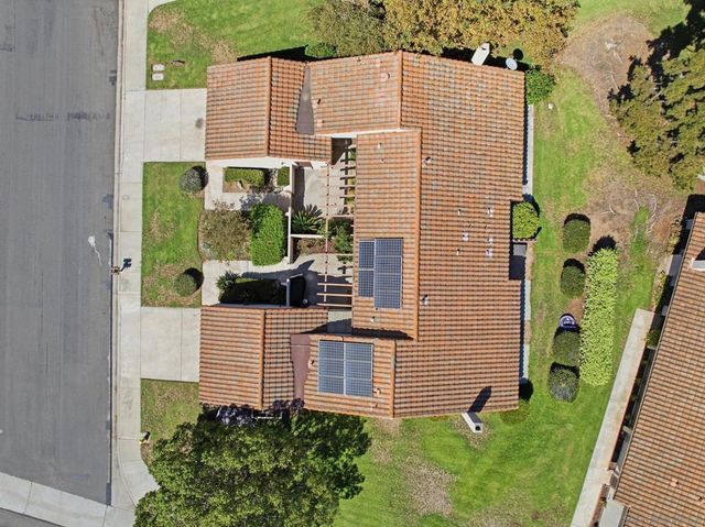 2099 Golden Circle, Escondido, CA 92026