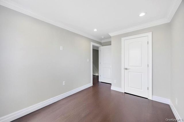 41 Perry Street, Hempstead, NY 11550