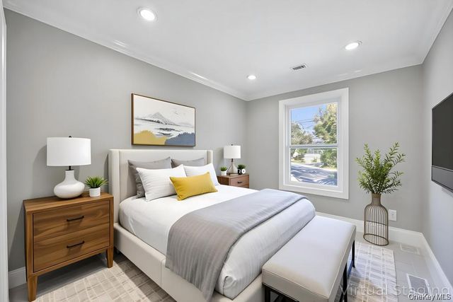 41 Perry Street, Hempstead, NY 11550