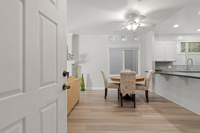 848 E Avenue, Coronado, CA 92118