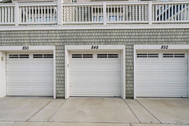 848 E Avenue, Coronado, CA 92118