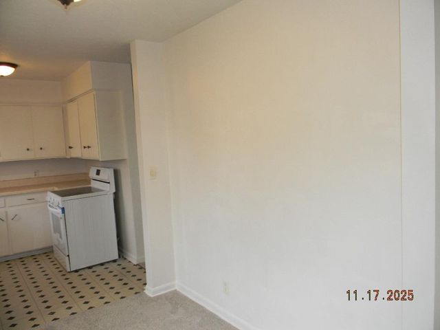 354 N Slade, Haysville, KS 67060