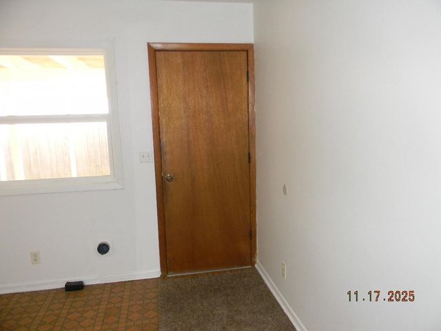 354 N Slade, Haysville, KS 67060