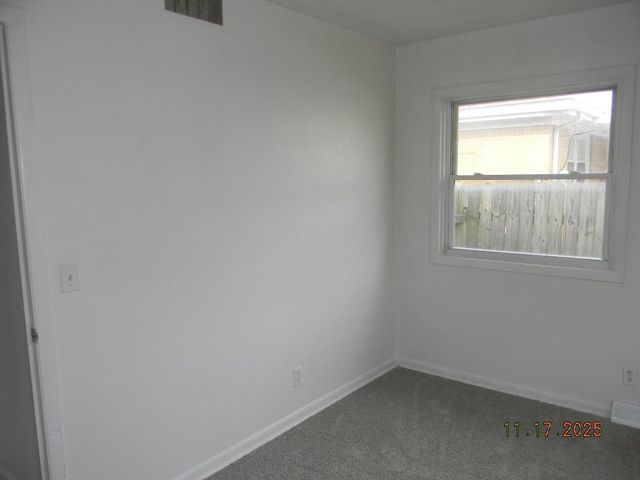 354 N Slade, Haysville, KS 67060