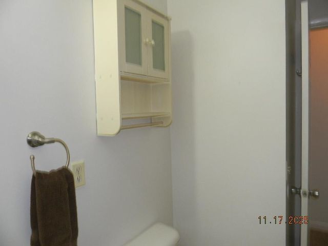 354 N Slade, Haysville, KS 67060