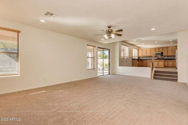 5733 W Plum Road, Phoenix, AZ 85083