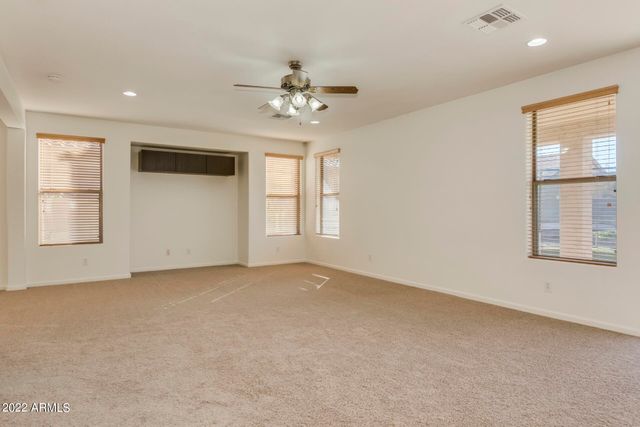 5733 W Plum Road, Phoenix, AZ 85083