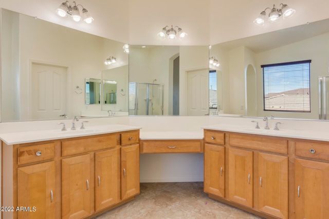 5733 W Plum Road, Phoenix, AZ 85083