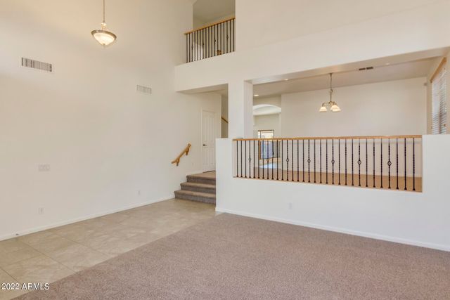 5733 W Plum Road, Phoenix, AZ 85083