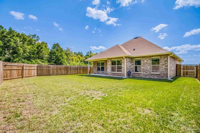 4246 Southern Palm Dr, Pace, FL 32571