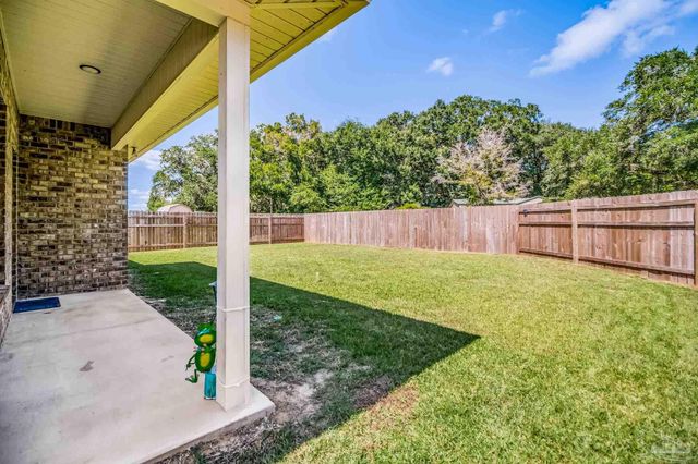 4246 Southern Palm Dr, Pace, FL 32571