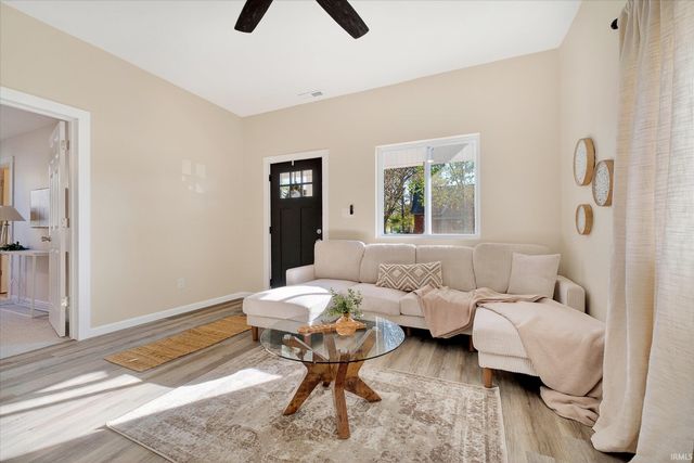 416 N Indiana Street, Delphi, IN 46923
