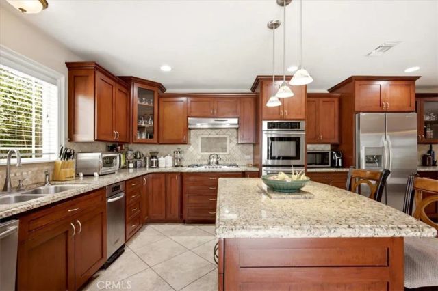 7865 Layton, Rancho Cucamonga, CA 91730