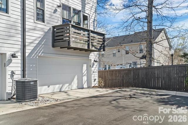 11921 Fiddlers Roof Lane, Charlotte, NC 28277