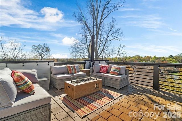 11921 Fiddlers Roof Lane, Charlotte, NC 28277
