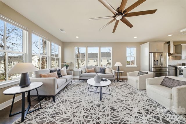 11921 Fiddlers Roof Lane, Charlotte, NC 28277