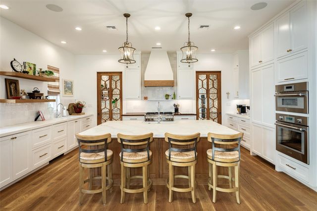 117 Island Passage, Galveston, TX 77554