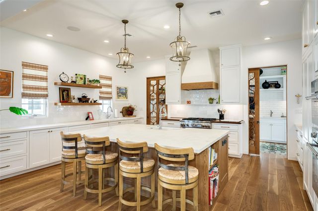 117 Island Passage, Galveston, TX 77554