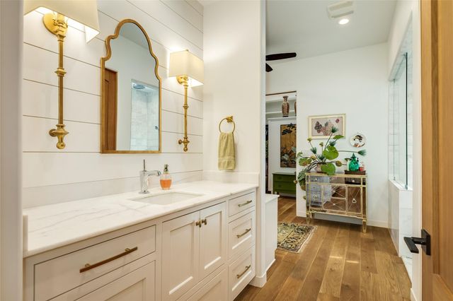 117 Island Passage, Galveston, TX 77554