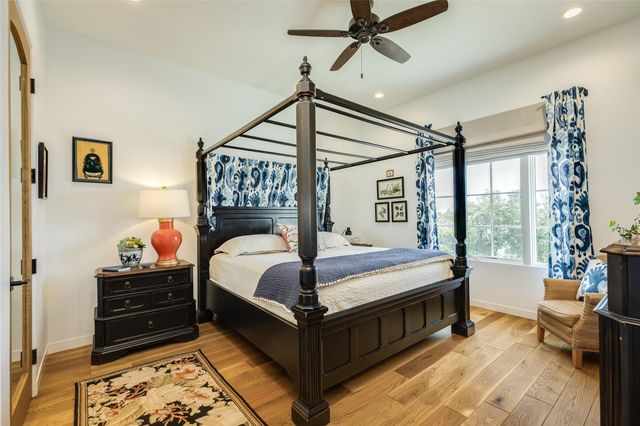 117 Island Passage, Galveston, TX 77554