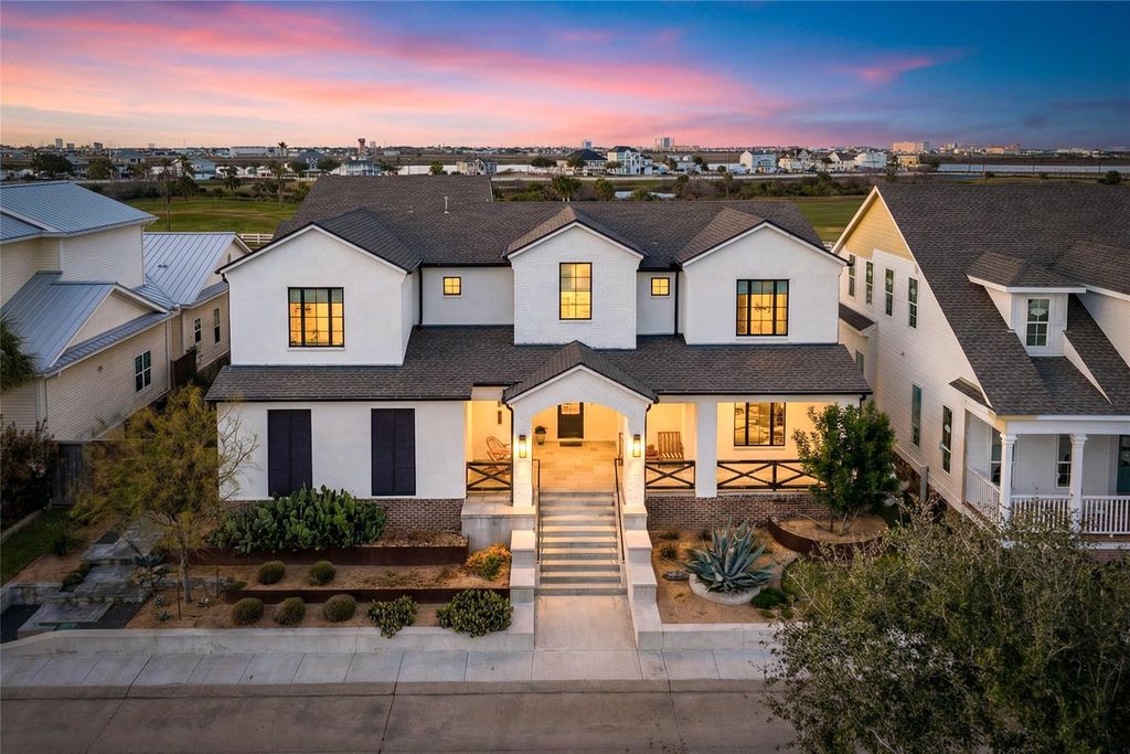 117 Island Passage, Galveston, TX 77554