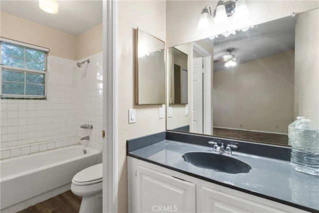 43675 Park, Lancaster, CA 93534