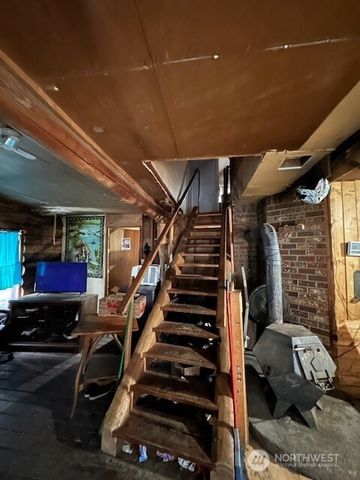 156 Alpha Way, Onalaska, WA 98570