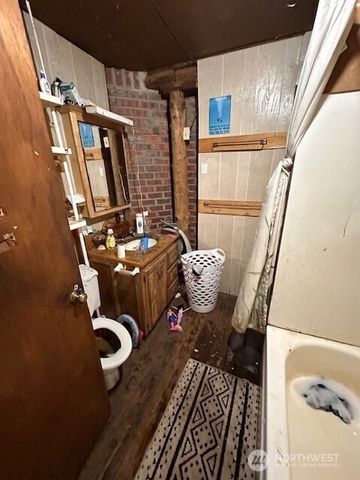 156 Alpha Way, Onalaska, WA 98570