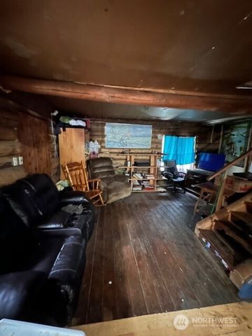 156 Alpha Way, Onalaska, WA 98570