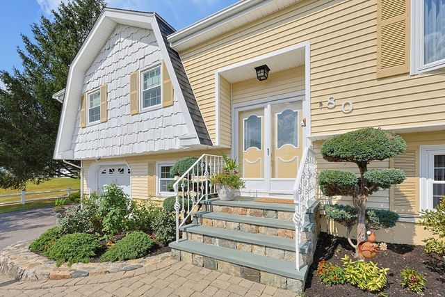 80 Joanne Rd, Stoughton, MA 02072