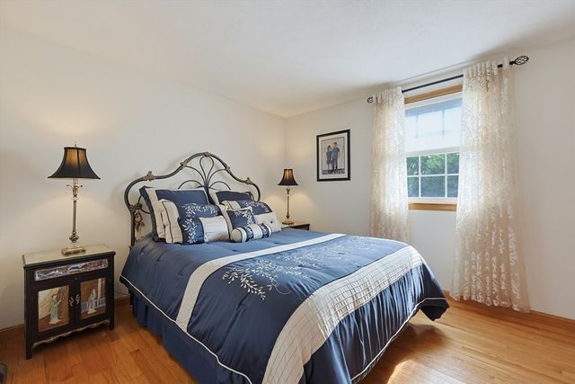 80 Joanne Rd, Stoughton, MA 02072