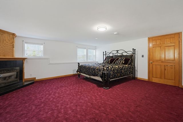 80 Joanne Rd, Stoughton, MA 02072