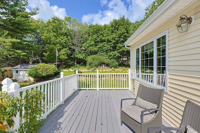 80 Joanne Rd, Stoughton, MA 02072