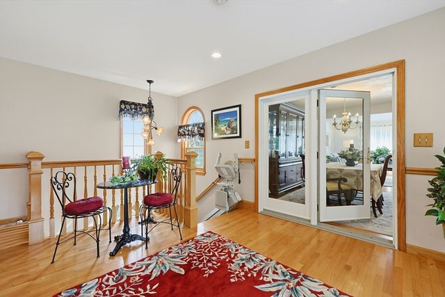 80 Joanne Rd, Stoughton, MA 02072