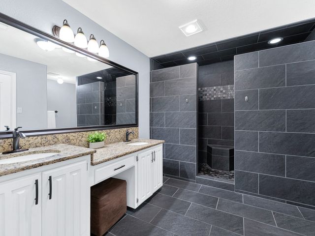2904 Oak Bend Court, Flower Mound, TX 75028