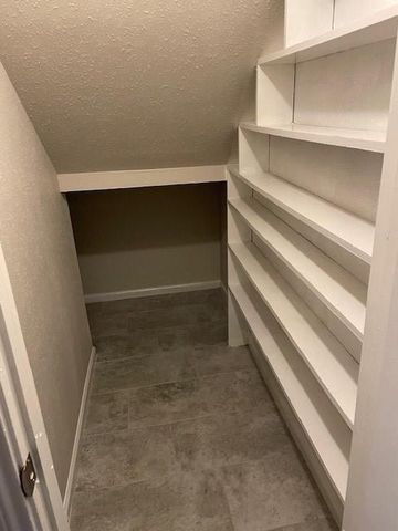 407 W Semands Street, Conroe, TX 77301