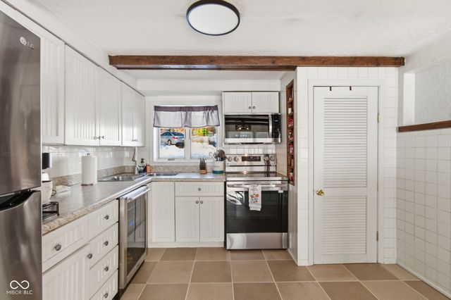 8460 S Green Drive, Nineveh, IN 46164