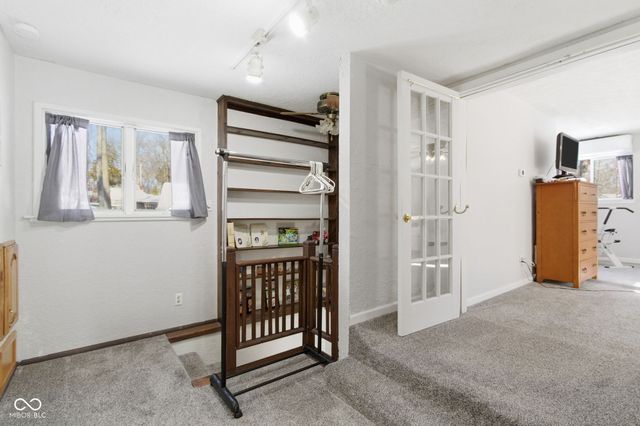 8460 S Green Drive, Nineveh, IN 46164