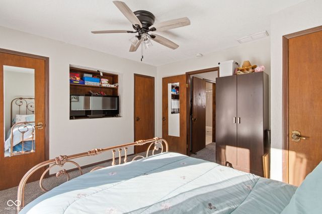 8460 S Green Drive, Nineveh, IN 46164