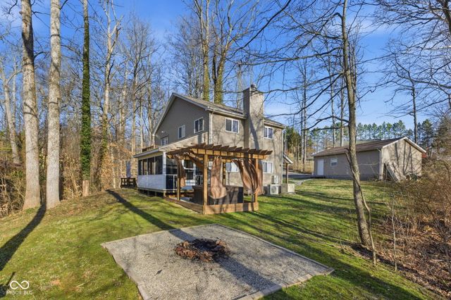 8460 S Green Drive, Nineveh, IN 46164