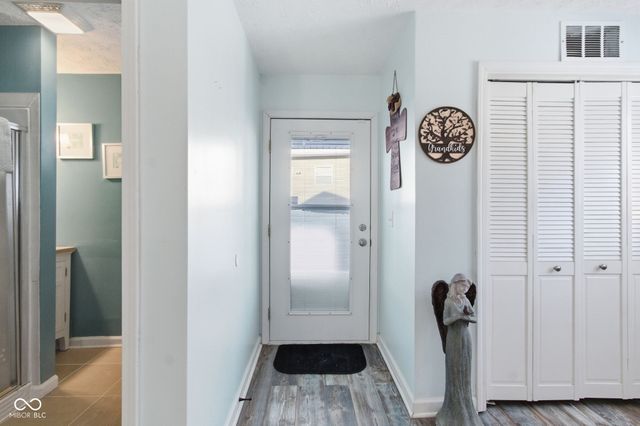 8460 S Green Drive, Nineveh, IN 46164