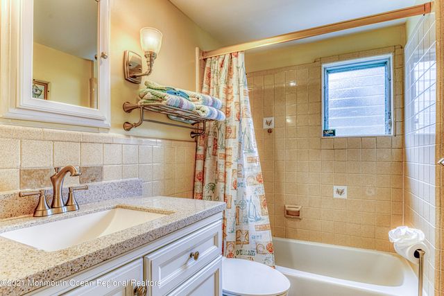 87 Embury Avenue, Ocean Grove, NJ 07756