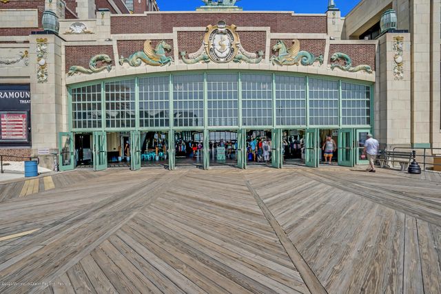 87 Embury Avenue, Ocean Grove, NJ 07756