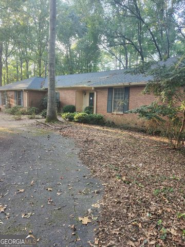 3916 Champagne Drive, Jonesboro, GA 30236